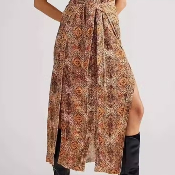 New!Free People Farrah‎ Bohemian Printed Dress - Picture 4 of 14